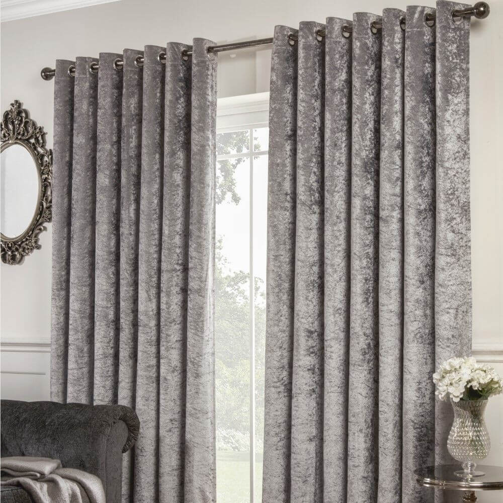 Are velvet curtains the ultimate choice for many?